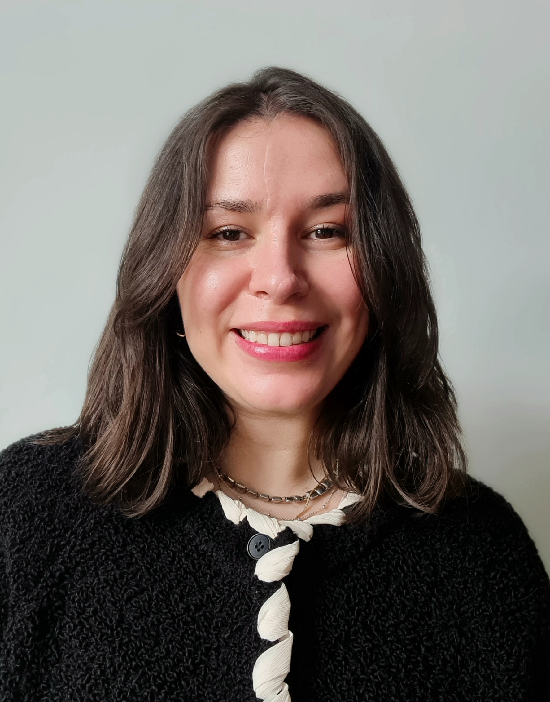 Dr Lira Ramadani